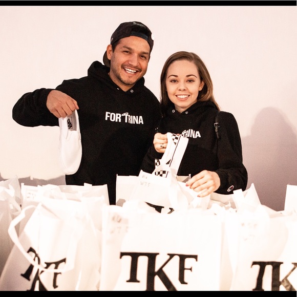 Meet your Posher, Kailey - Picture 3 of 5